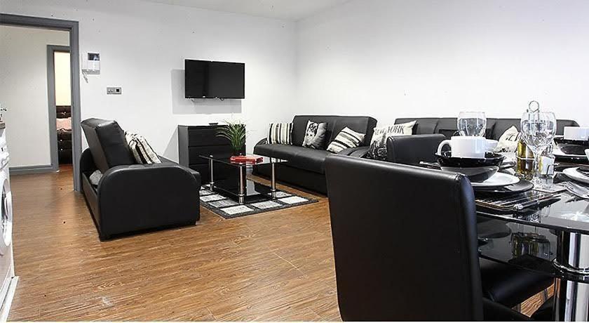 Lewis Apartment In The Heart Of The Northern Quarter Sleeps Up To 12 曼彻斯特 外观 照片