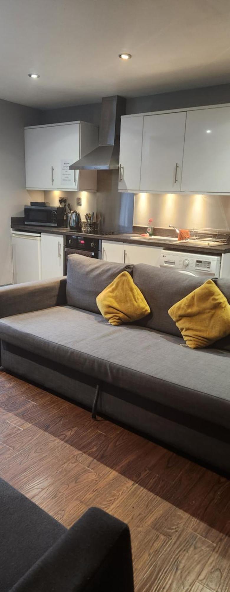 Lewis Apartment In The Heart Of The Northern Quarter Sleeps Up To 12 曼彻斯特 外观 照片