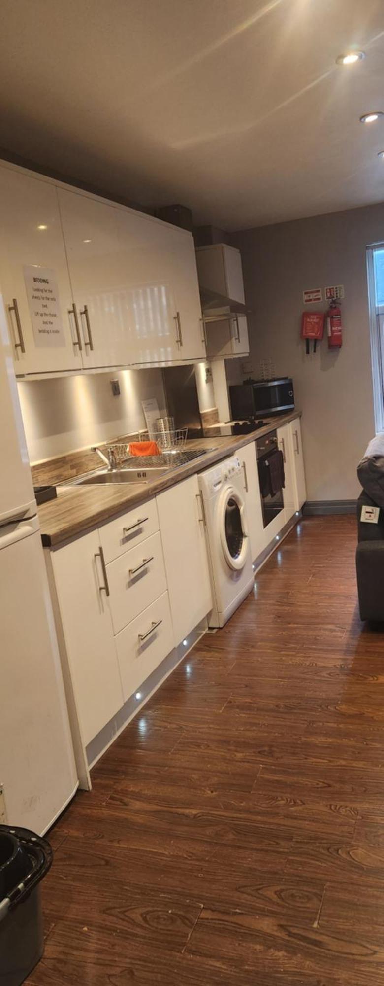 Lewis Apartment In The Heart Of The Northern Quarter Sleeps Up To 12 曼彻斯特 外观 照片