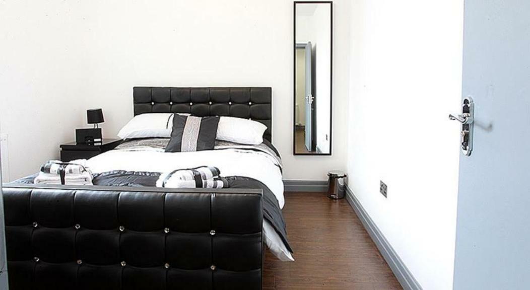 Lewis Apartment In The Heart Of The Northern Quarter Sleeps Up To 12 曼彻斯特 外观 照片
